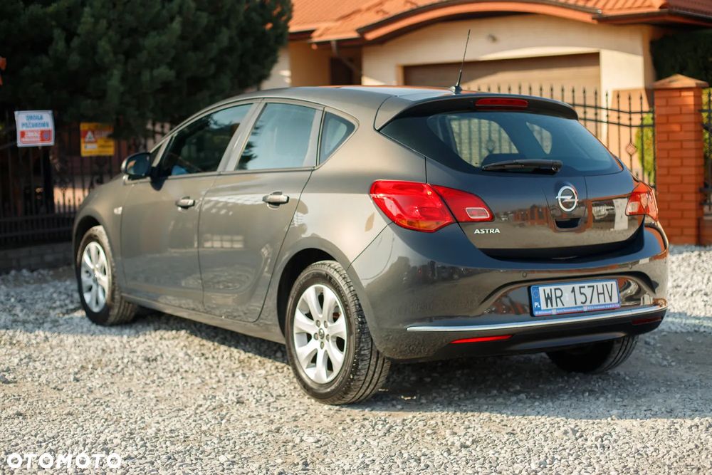 Opel Astra 1.4 Innovation - 3