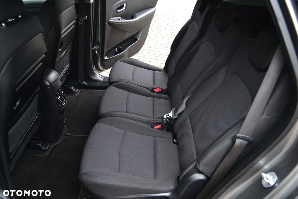 Kia Carens 1.7 CRDi Business Line 7os 7DCT - 20