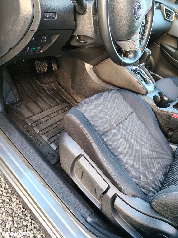 Nissan Qashqai 1.6 DCi Tekna Xtronic - 11
