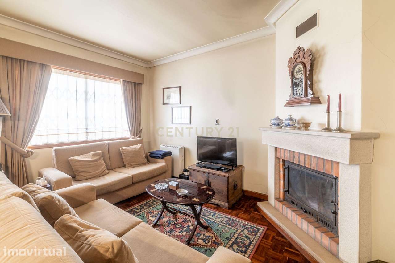 Duplex T3 com Suíte, Varanda e Garagem junto ao El Corte Inglés - Grande imagem: 4/38