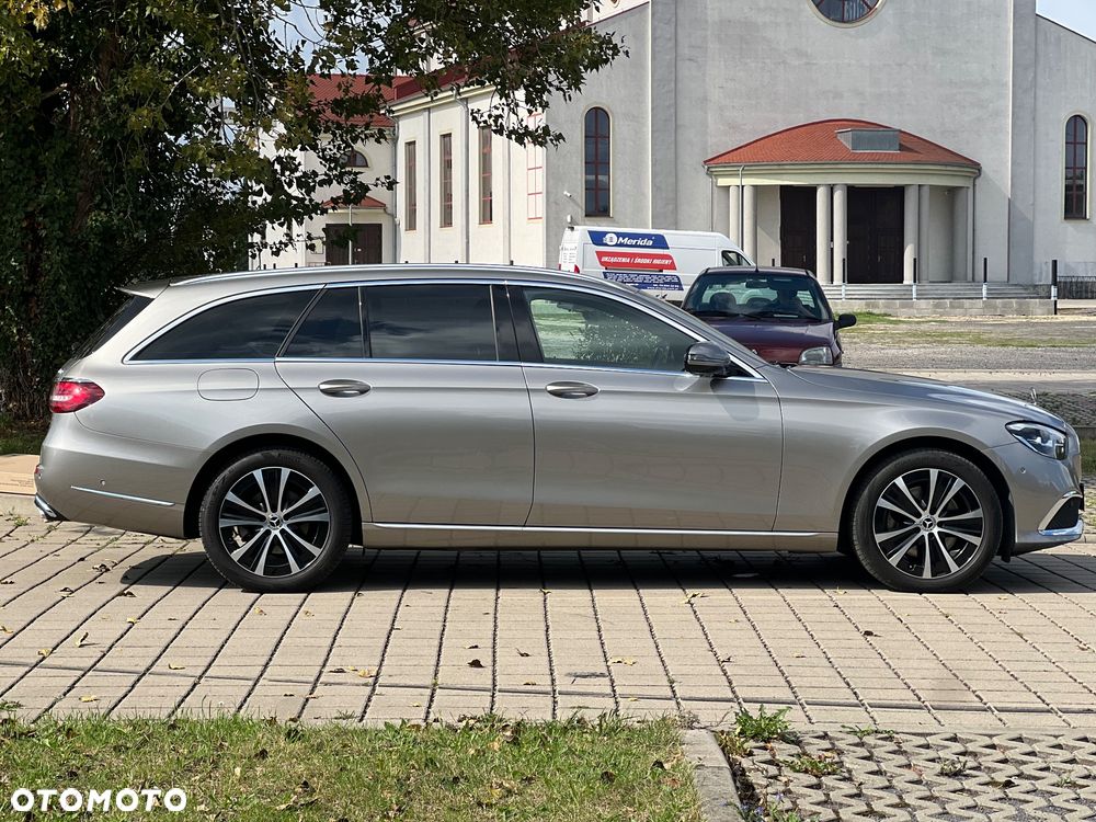 Mercedes-Benz Klasa E 220 d 4-Matic Avantgarde - 6