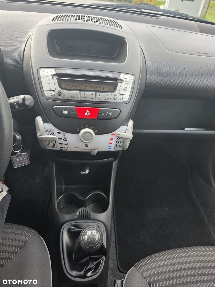 Peugeot 107 - 9