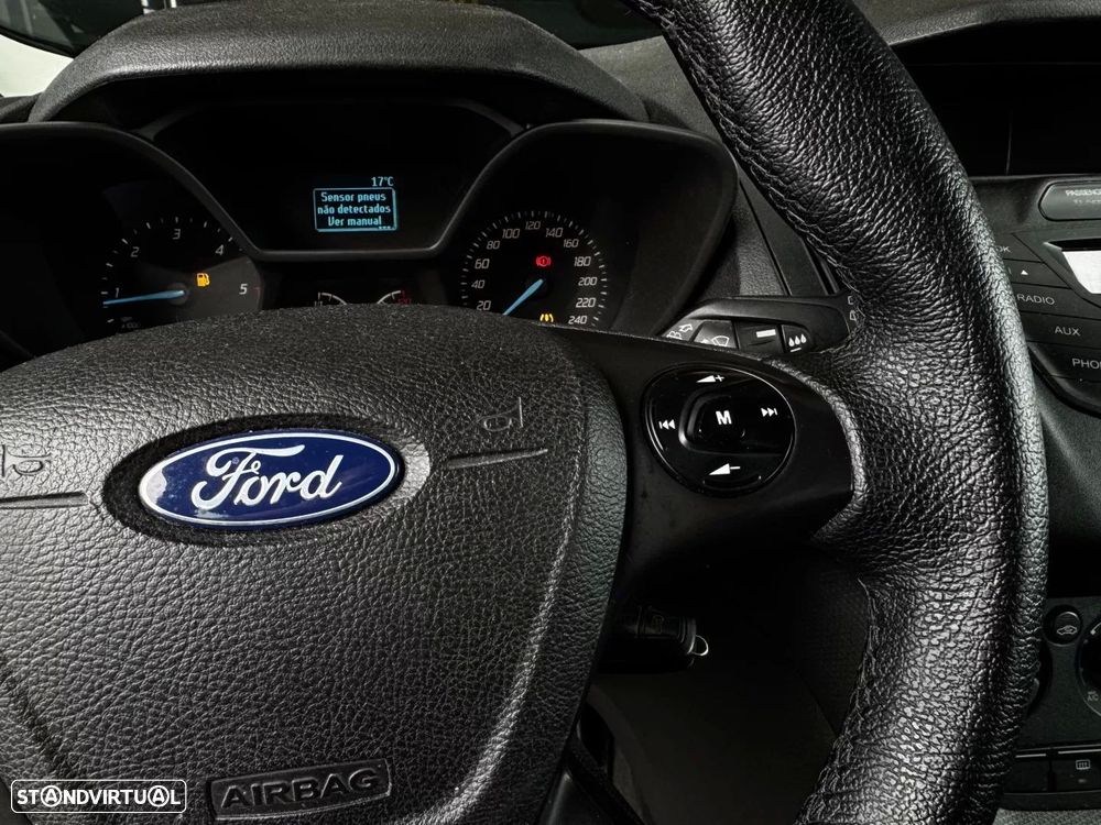 Ford Tourneo Connect 1.6 TDCi Titanium - 24