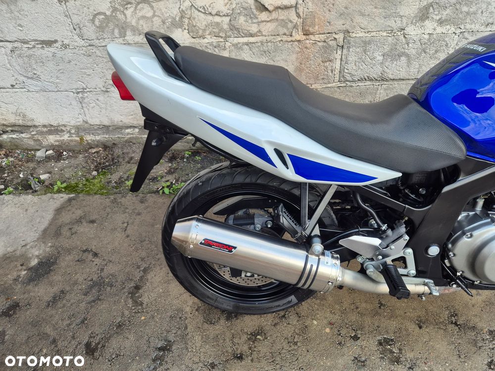 Suzuki GS - 17