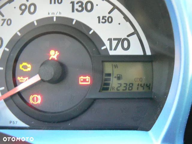 Peugeot 107 1.0 Urban Move - 2