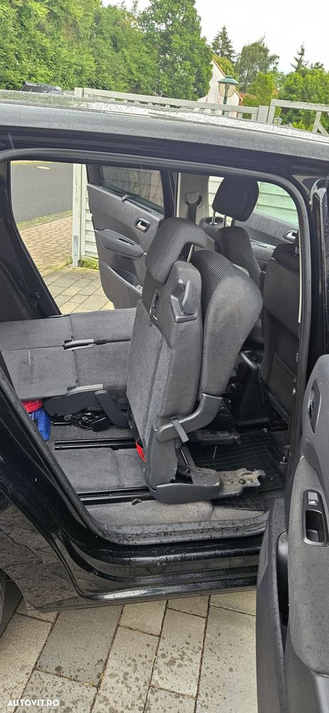 Peugeot 5008 2.0 HDI FAP Active - 6