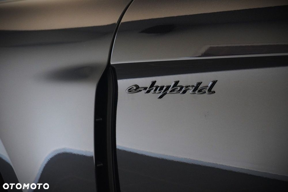 Porsche Panamera - 8