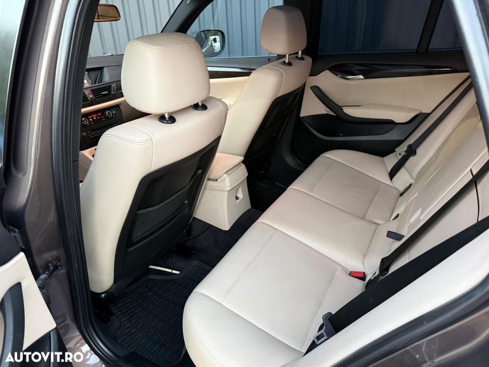 BMW X1 - 8