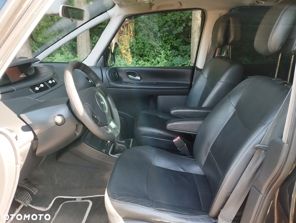 Renault Espace 2.0 dCi FAP Expression - 16