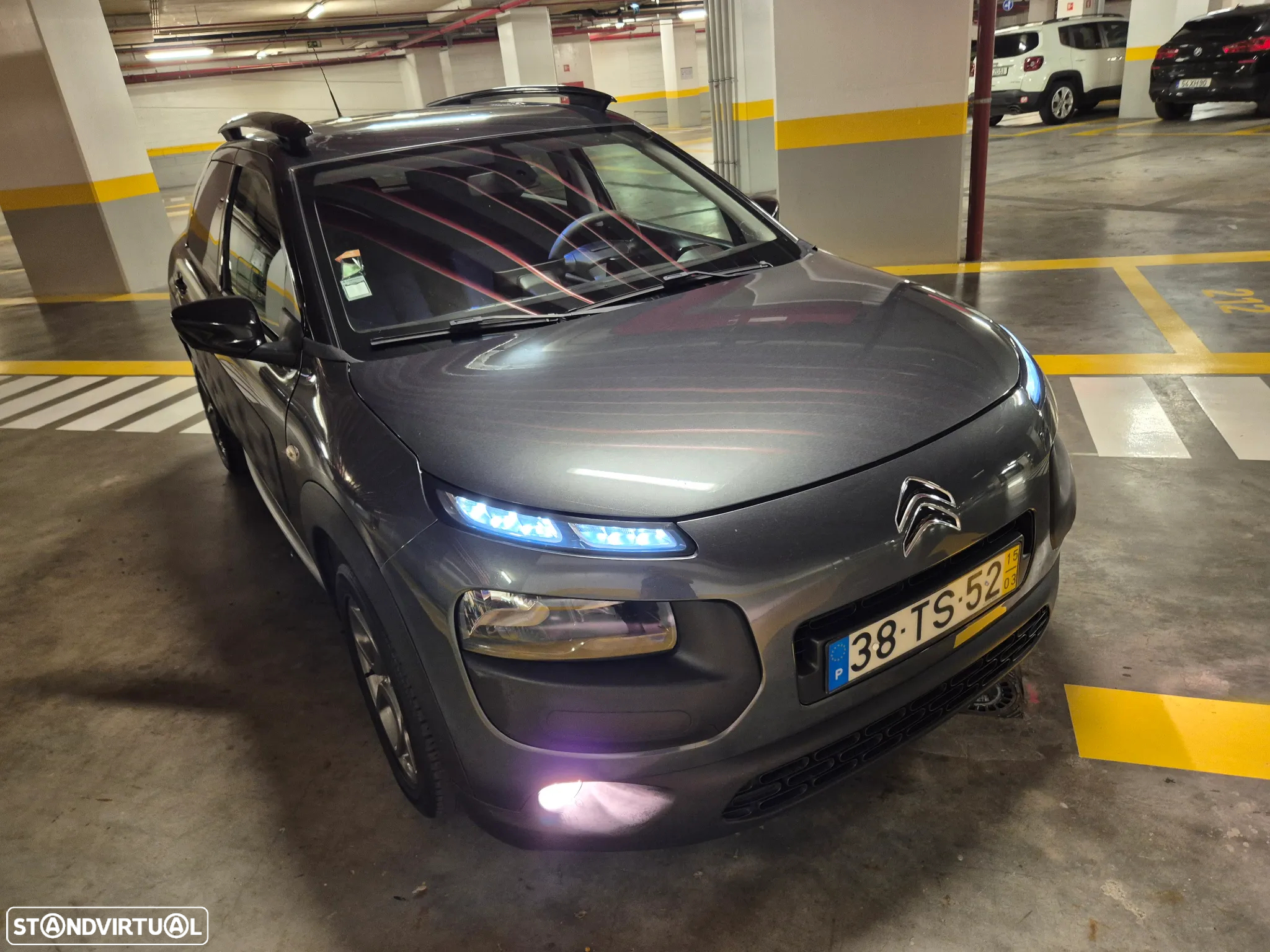 Citroën C4 Cactus BlueHDi 100 Stop&Start Shine - 8