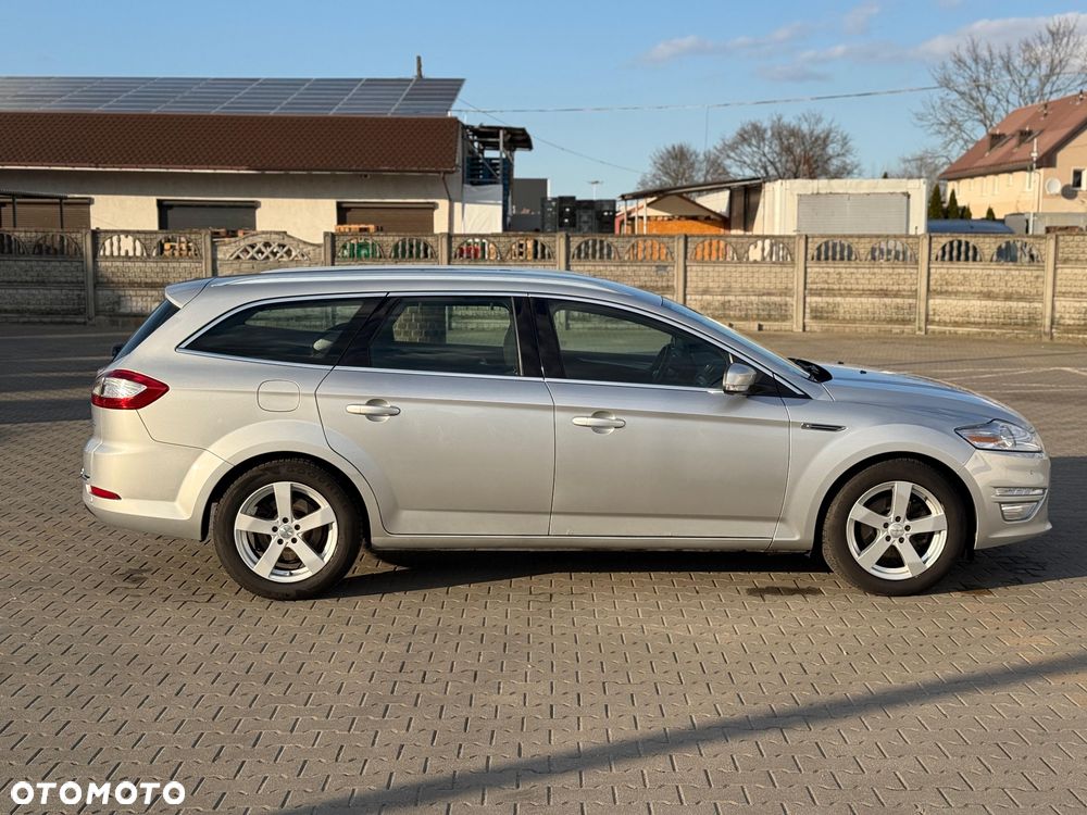 Ford Mondeo - 10
