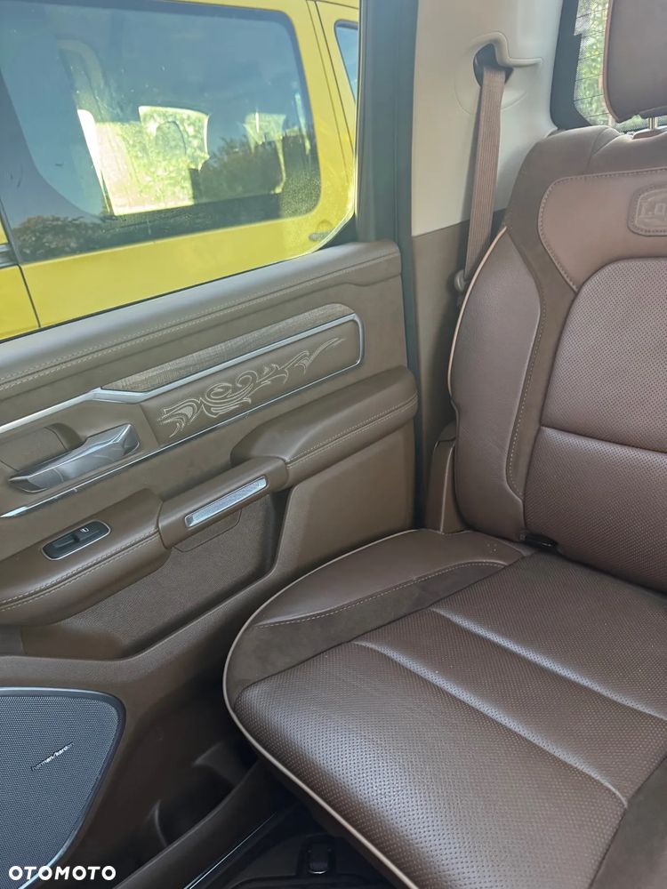 Dodge RAM 1500 5.7 4x4 - 22