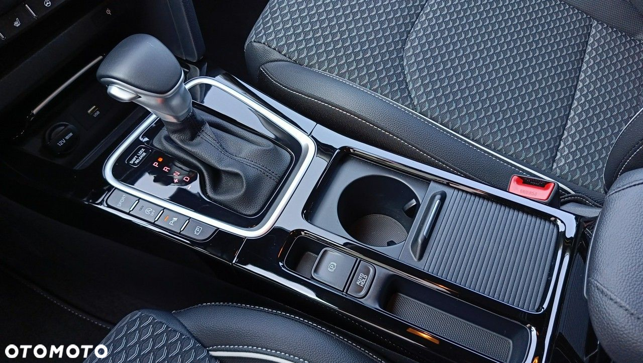 Kia Ceed - 15