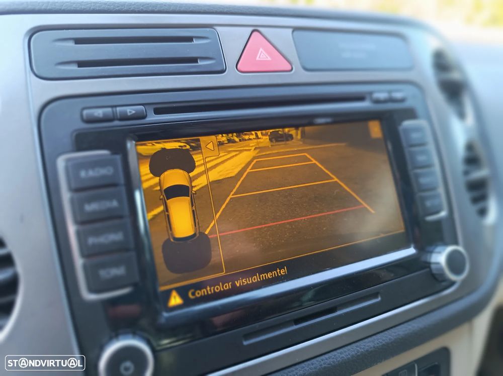 VW Tiguan 2.0 TDI Sport 4Motion Tip. - 42