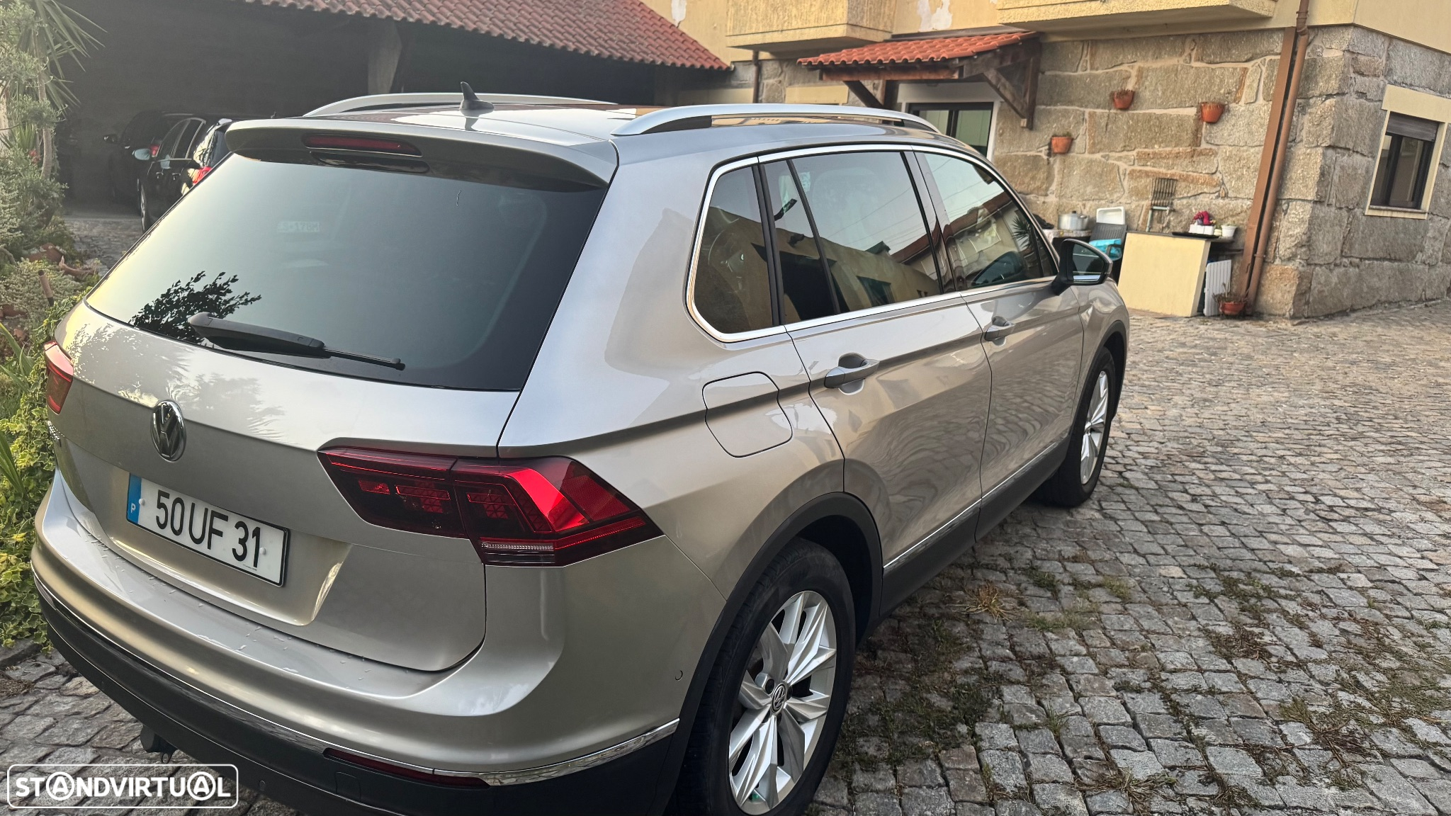 VW Tiguan 2.0 TDI Highline DSG - 9