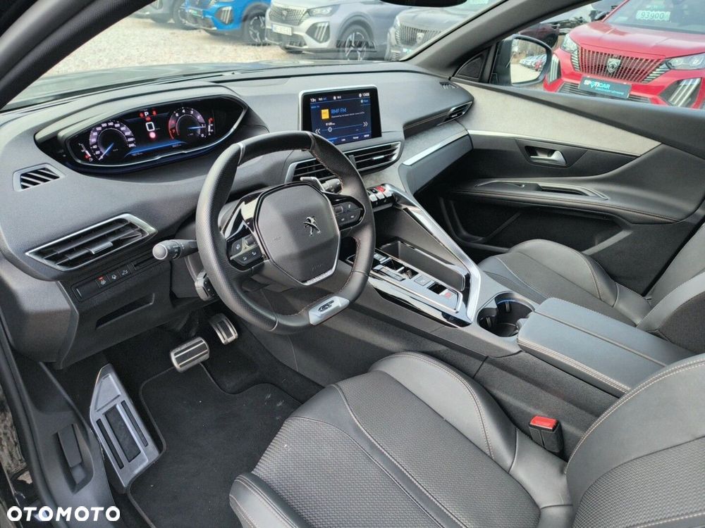 Peugeot 3008 - 18