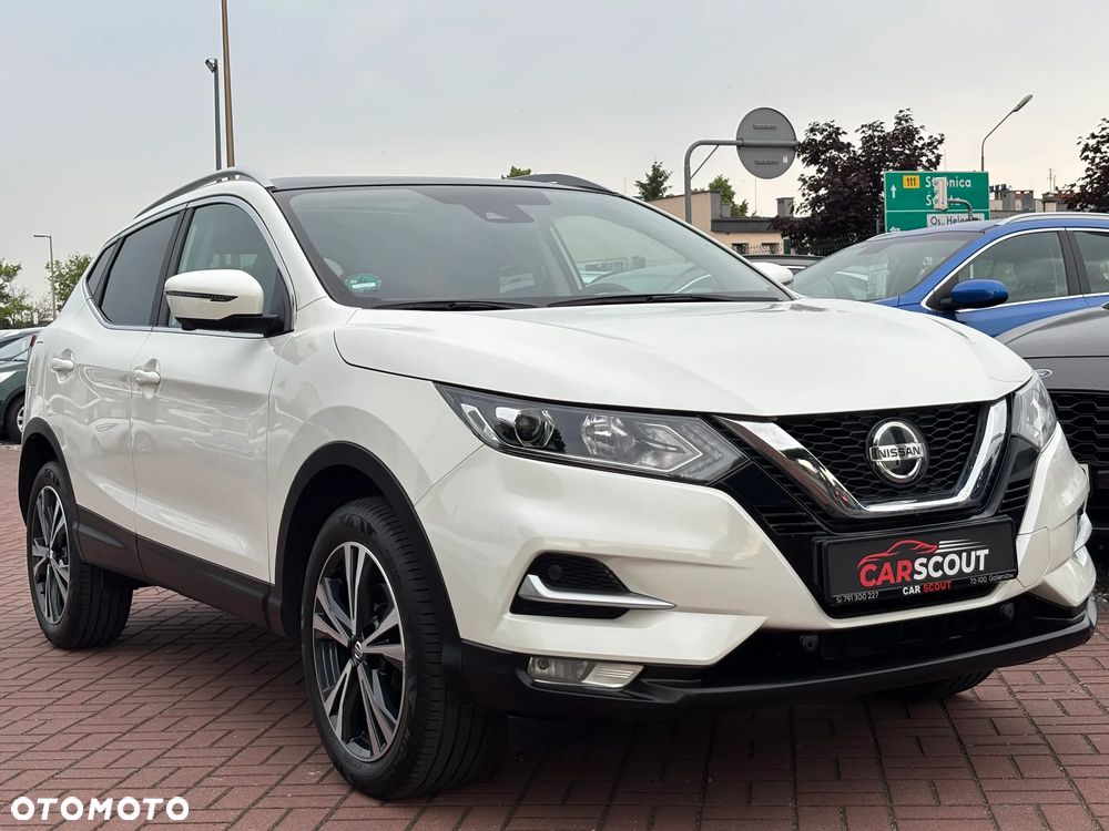 Nissan Qashqai 1.3 DIG-T N-Connecta - 2