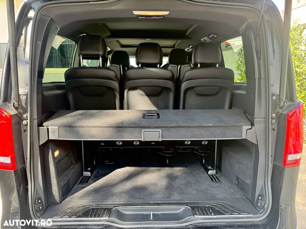 Mercedes-Benz V 300 d lang 4Matic 9G-TRONIC Exclusive - 26