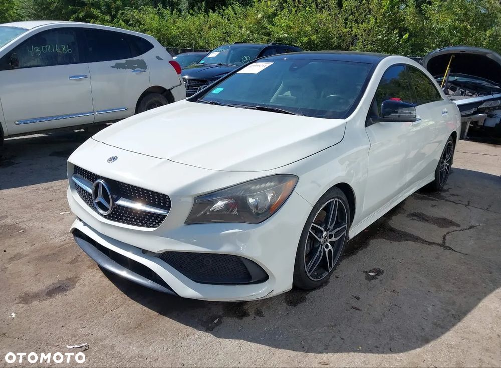 Mercedes-Benz CLA - 5