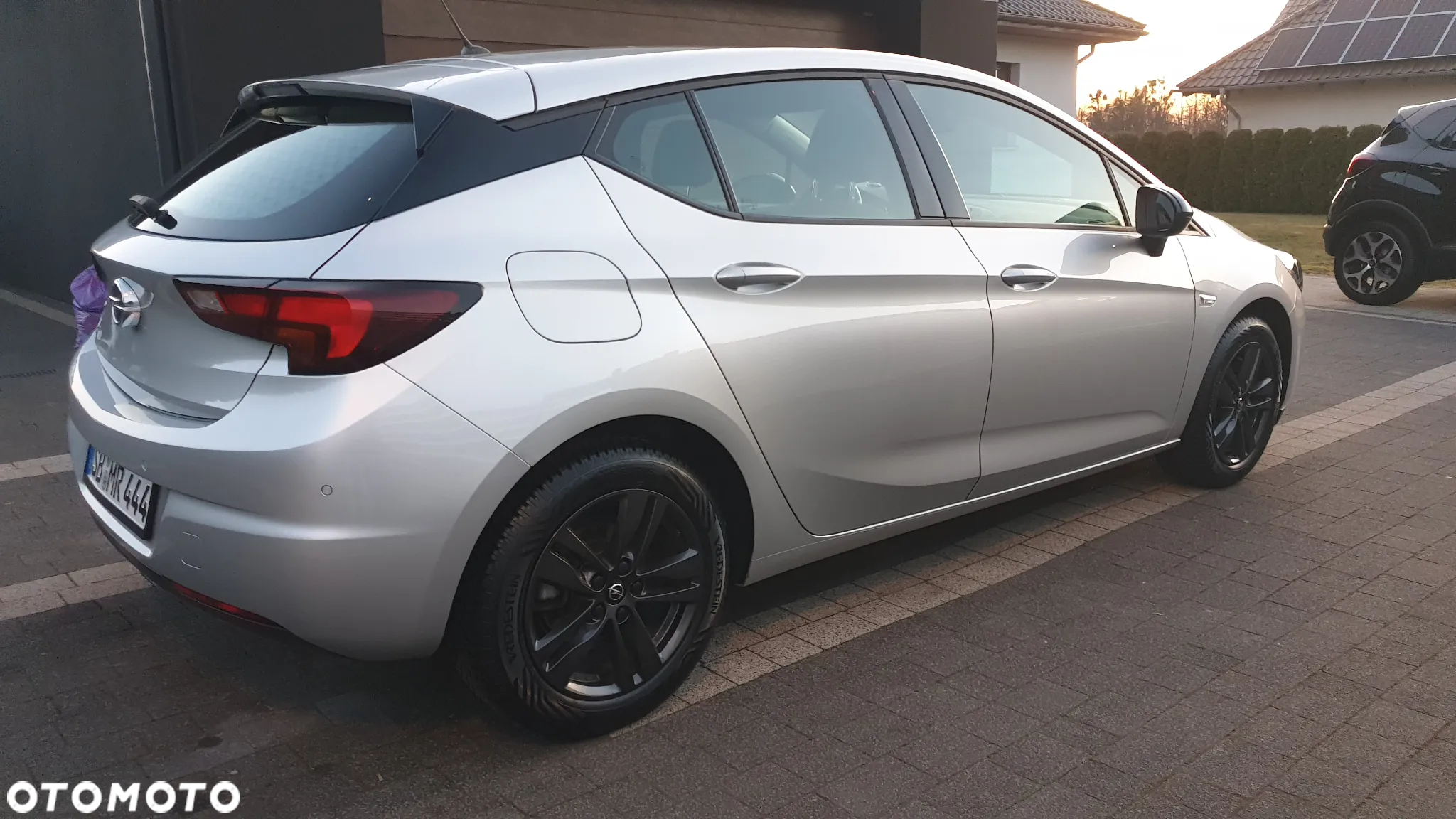 Opel Astra 1.2 Turbo Start/Stop Elegance - 4