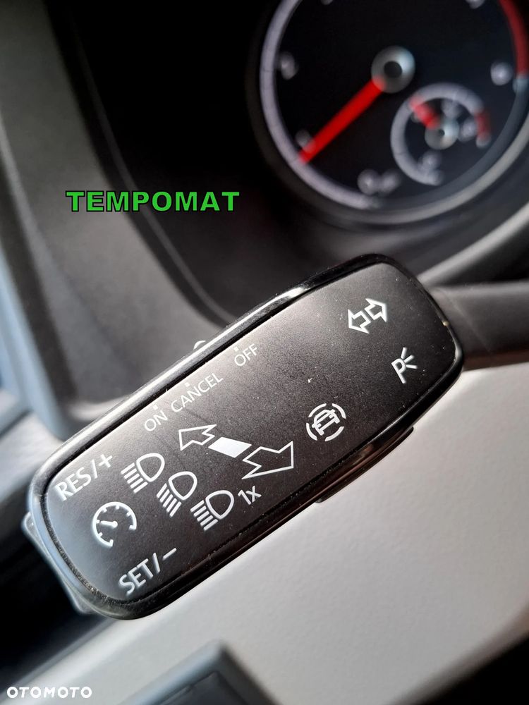 Volkswagen Transporter - 14