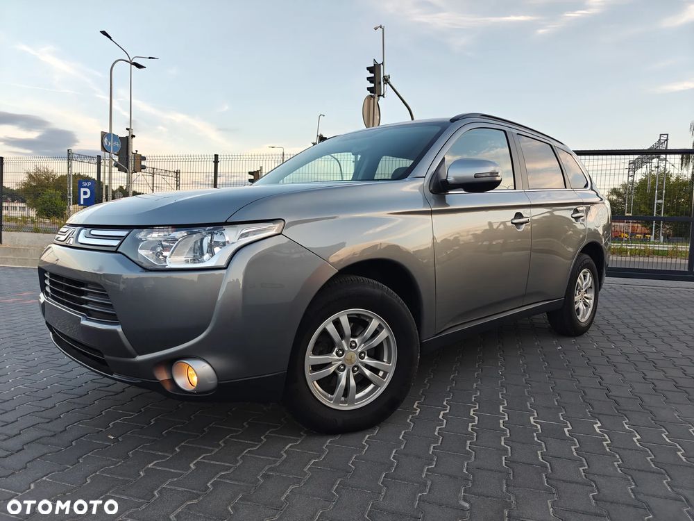 Mitsubishi Outlander 2.2 DI-D 2WD Invite - 10