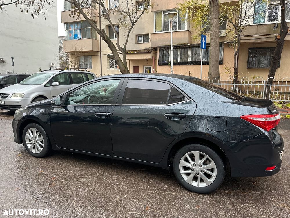 Toyota Corolla 1.4 D-4D Sol - 15