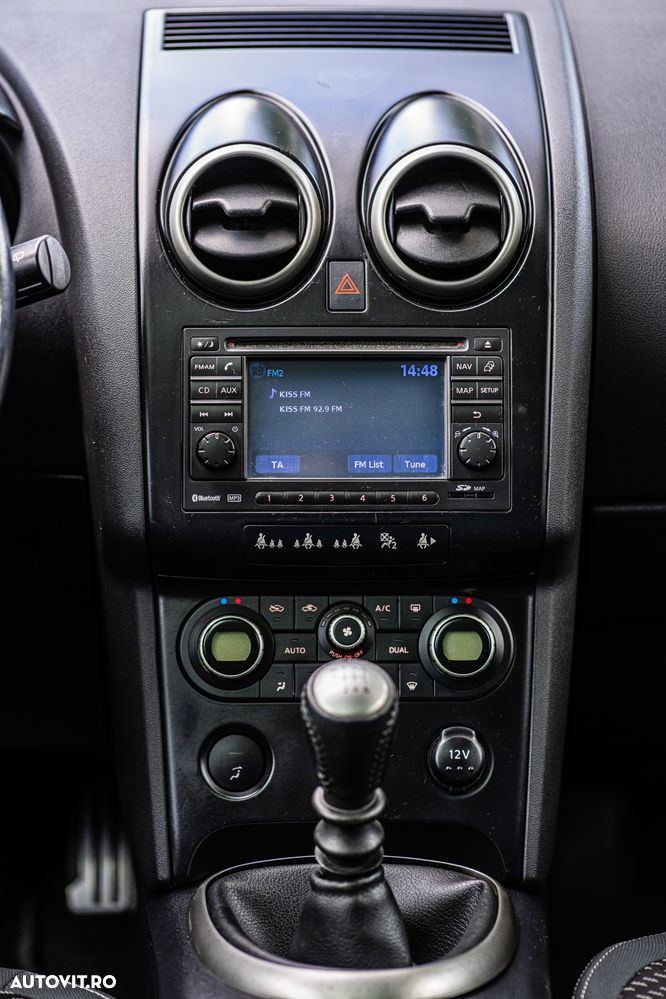 Nissan Qashqai 2.0 DCI DPF Acenta - 24