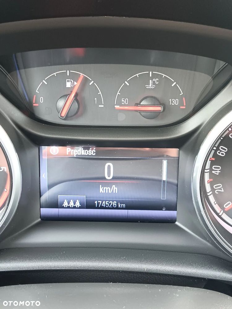 Opel Astra 1.6 D (CDTI) Start/Stop Business - 6