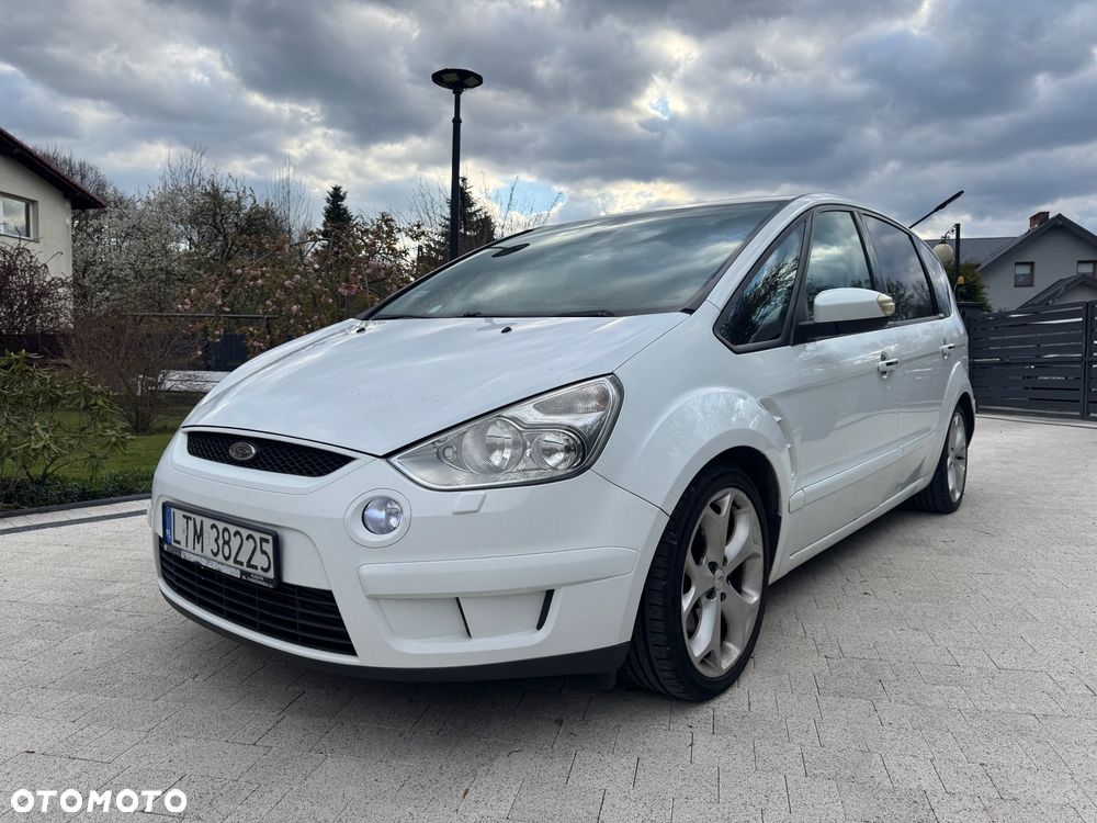 Ford S-Max 2.0 TDCi DPF Titanium - 3