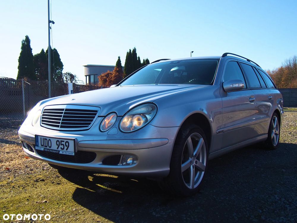 Mercedes-Benz Klasa E 200 Kompressor Automatik Classic - 3