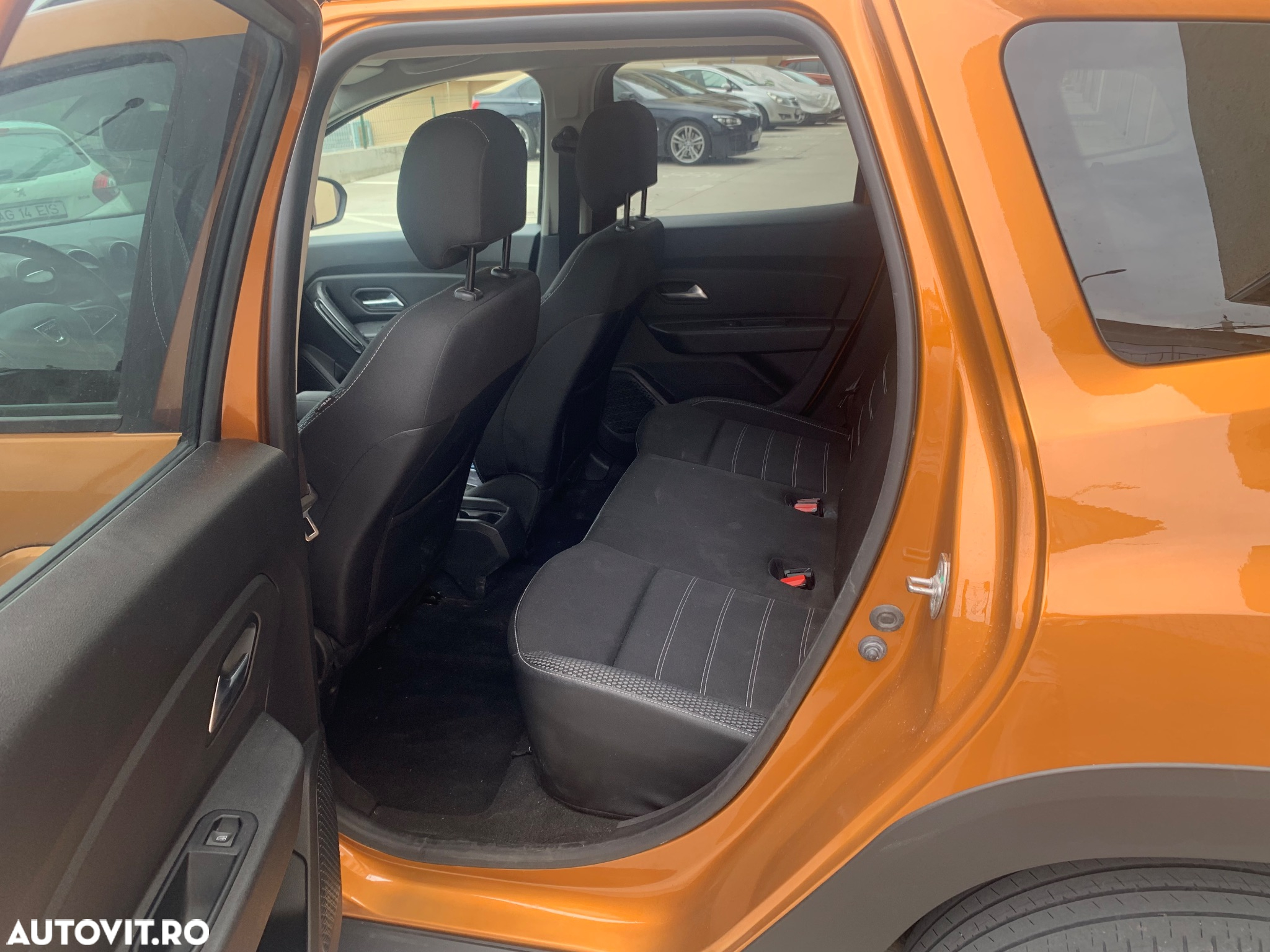 Dacia Duster 1.5 dCi 4x2 Laureate - 9