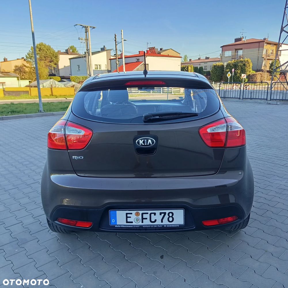 Kia Rio 1.2 Edition 7 - 9
