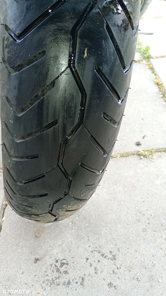 Suzuki VL 800 Volusia - 12