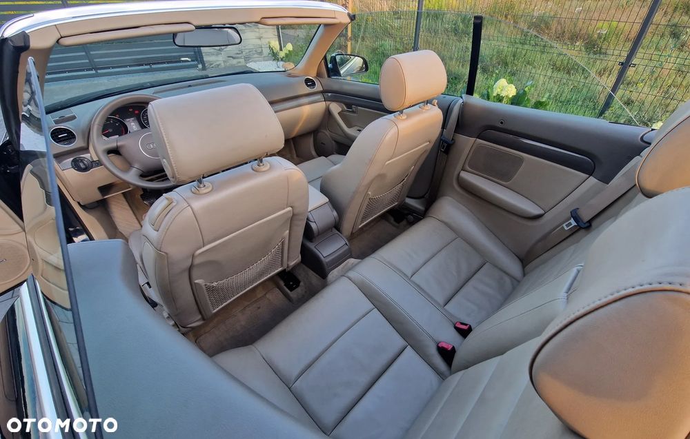 Audi A4 Cabrio 1.8 T quattro - 8