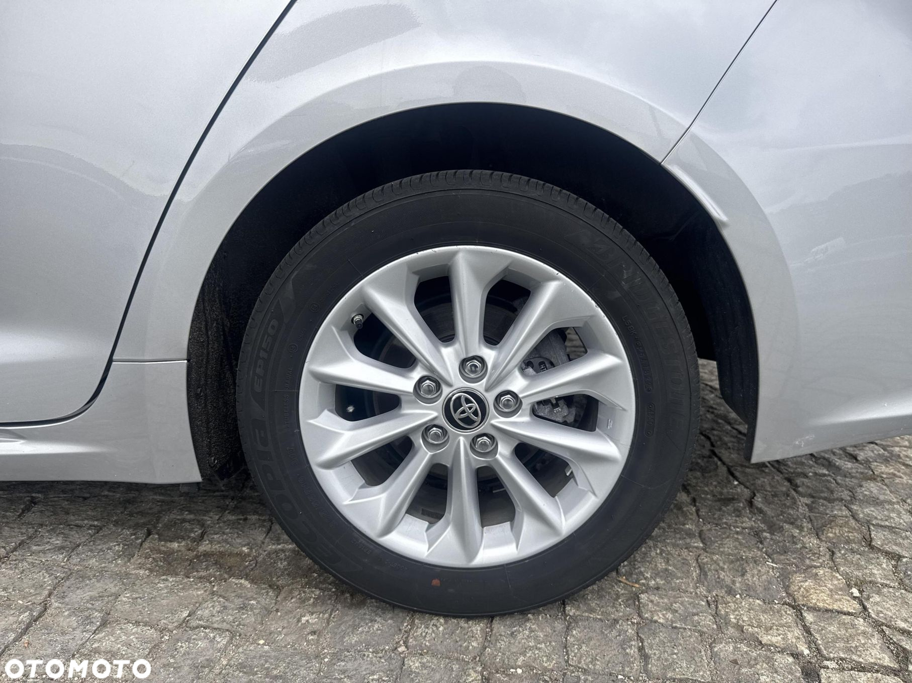 Toyota Corolla - 10