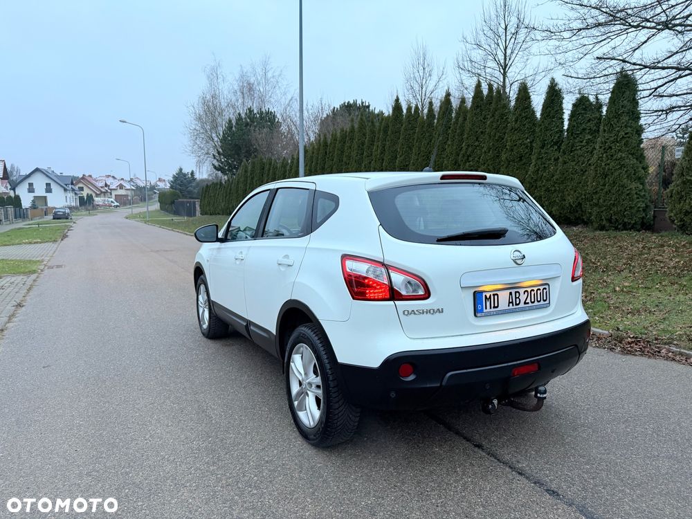 Nissan Qashqai - 11