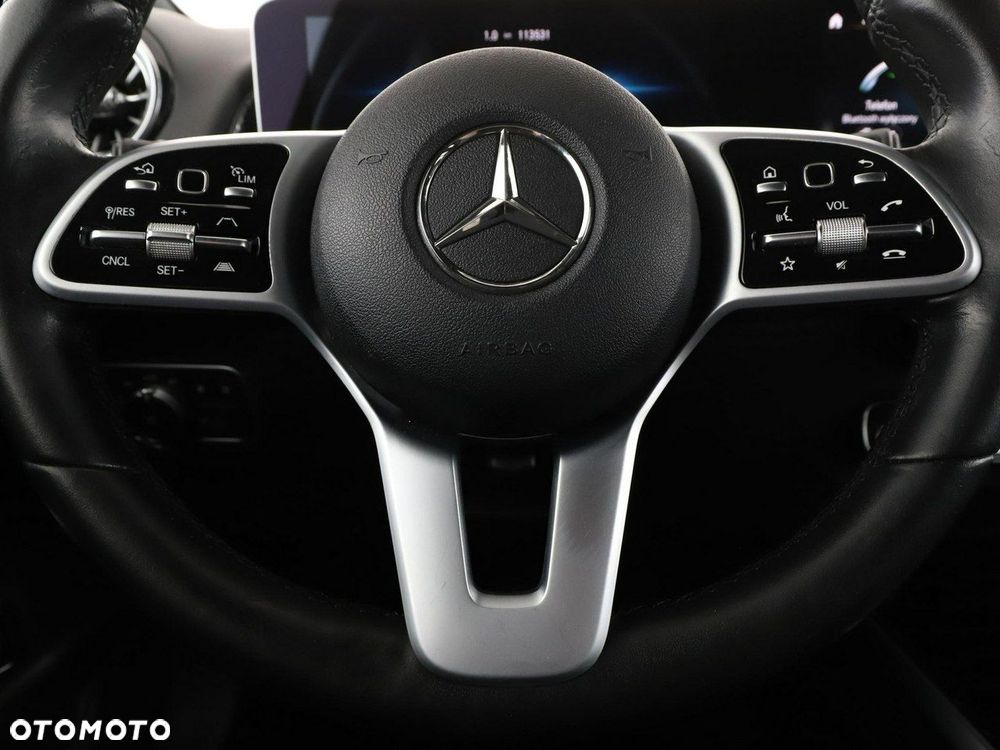 Mercedes-Benz GLB 200 d 8G-DCT Progressive - 22