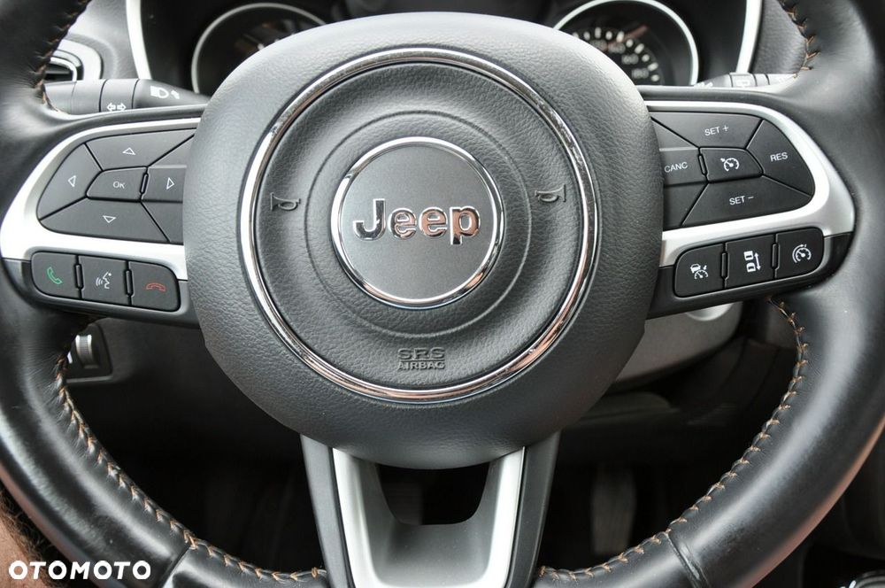 Jeep Compass - 14