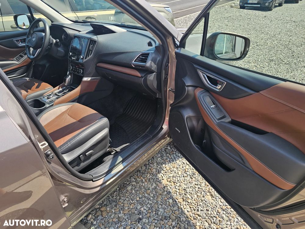 Subaru Forester 2.0ie Lineartronic Platinum - 3