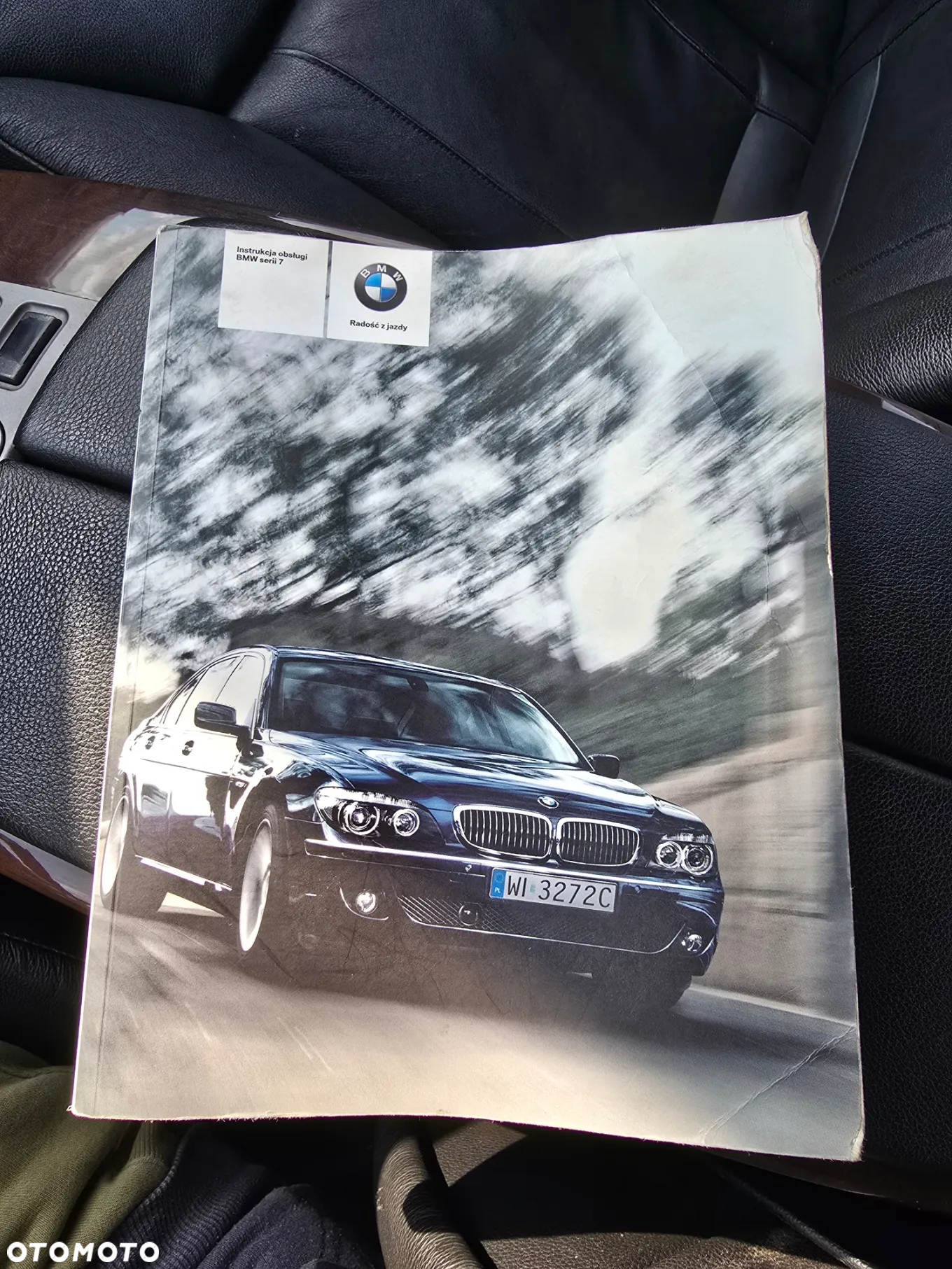 BMW Seria 7 735i - 25