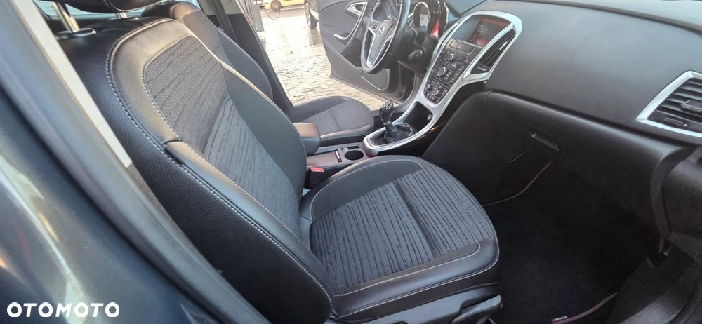 Opel Astra 1.7 CDTI DPF ecoFLEX TourerStart/Stop 105g Edition - 28