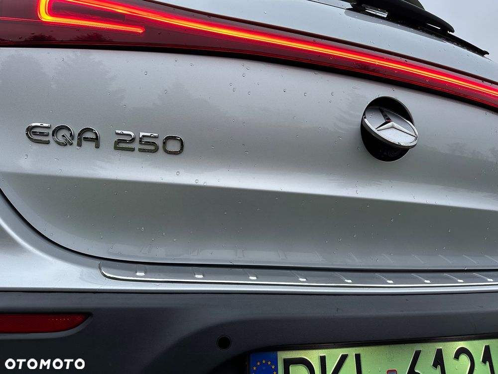 Mercedes-Benz EQA 250 - 29