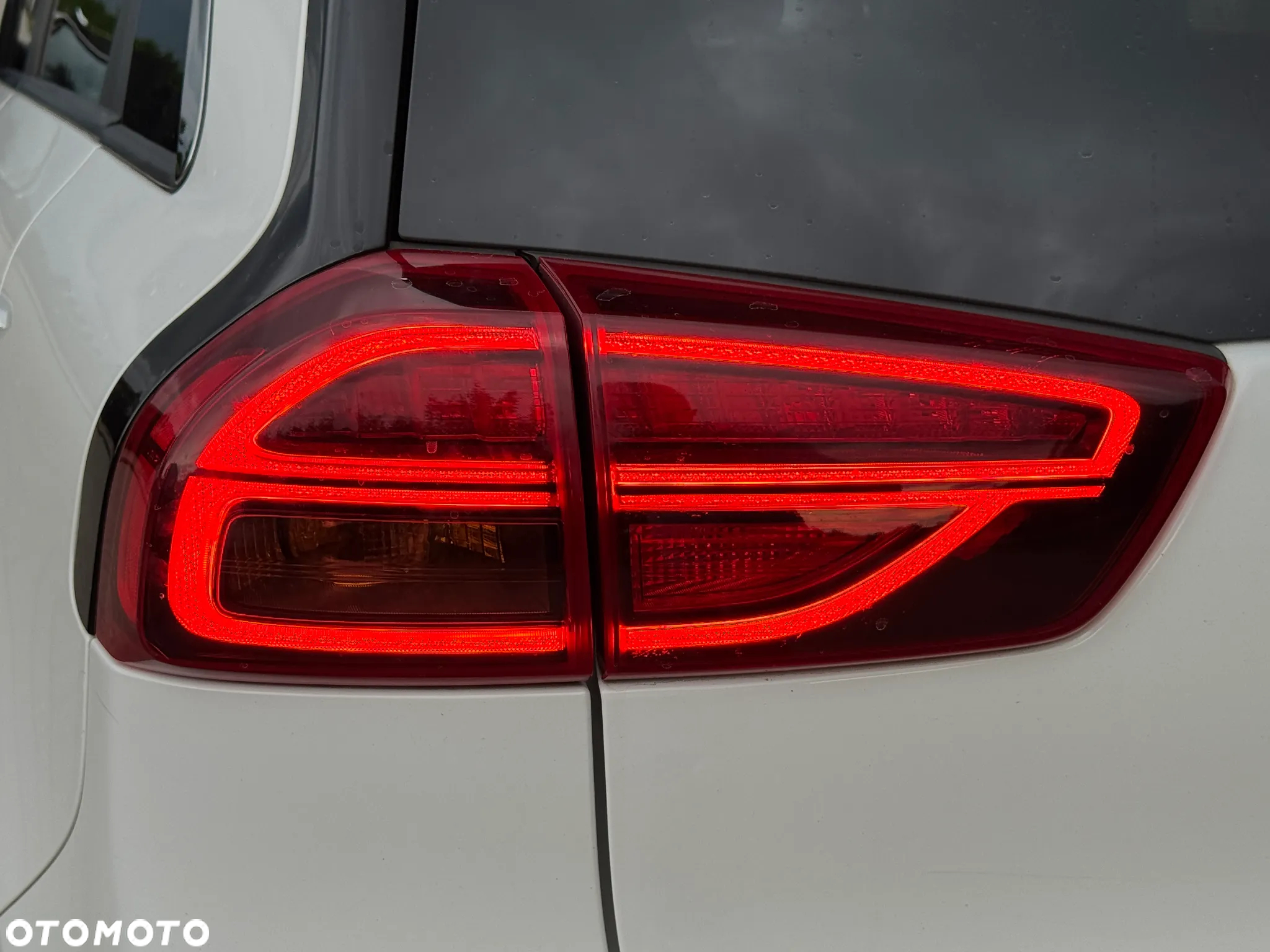 Kia Niro e-Niro 64kWh XL - 23
