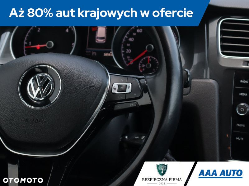 Volkswagen Golf - 21