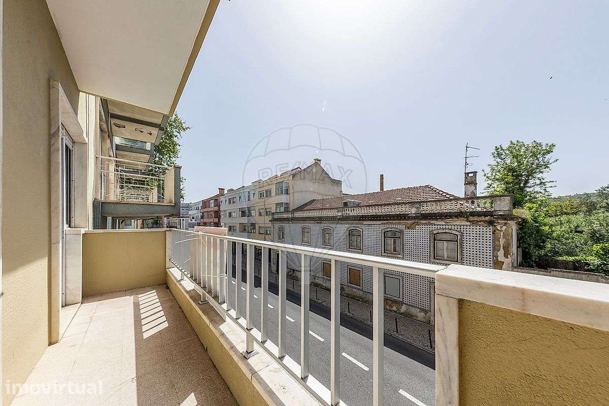 Apartamento T3 para arrendamento - Grande imagem: 2/28