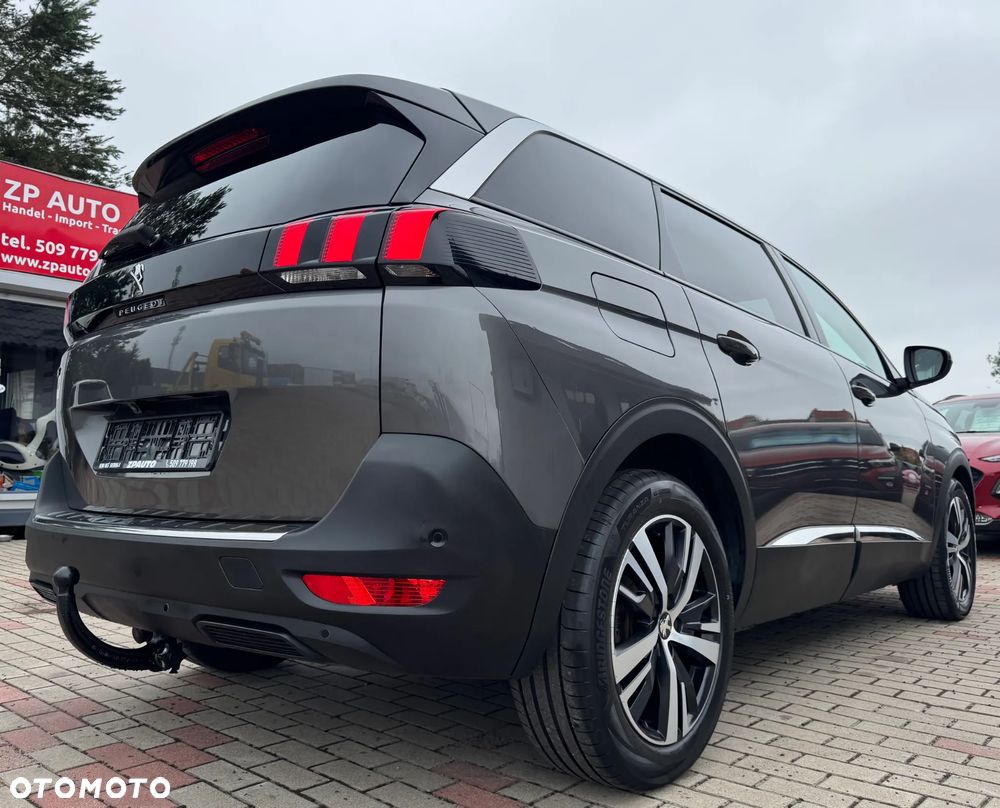 Peugeot 5008 - 11