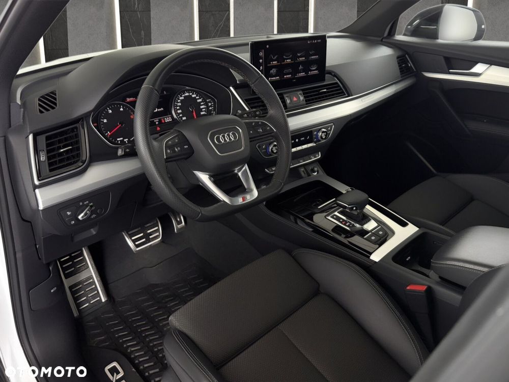 Audi Q5 Sportback - 11