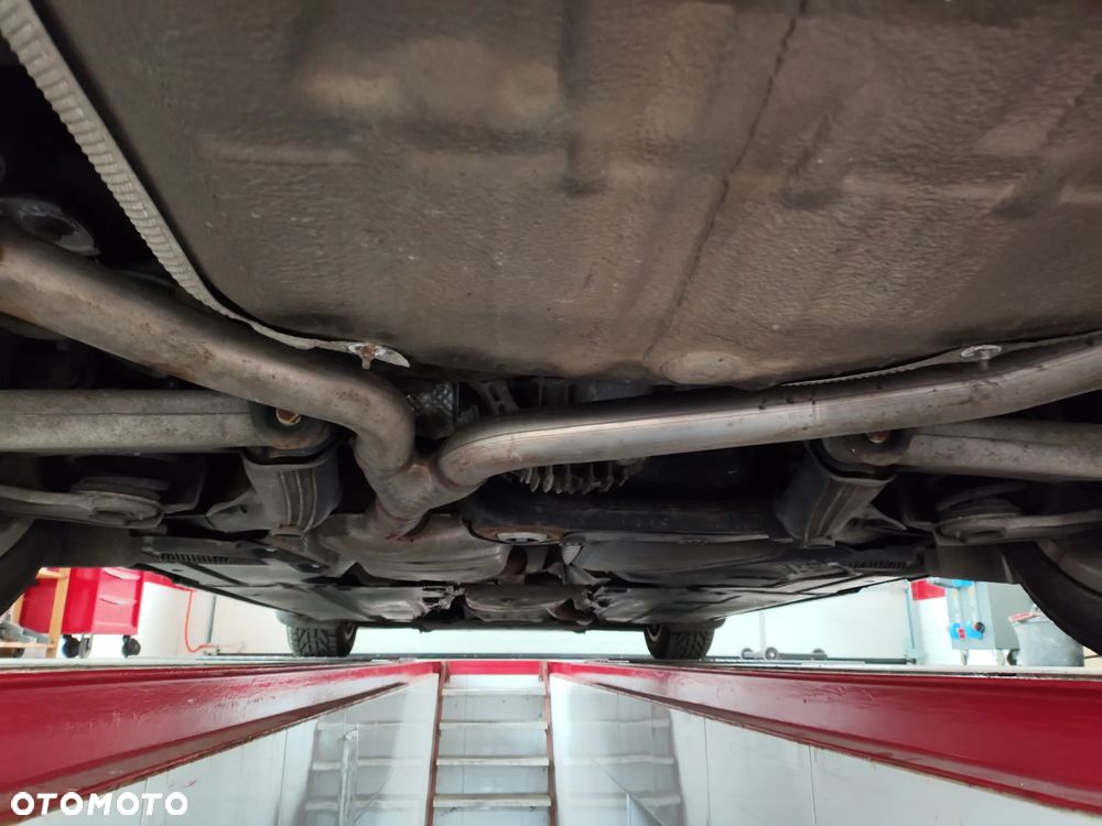 Audi A4 - 40