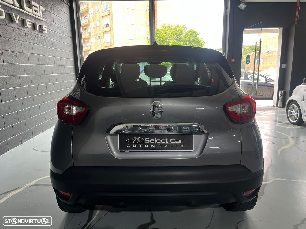 Renault Captur 1.5 dCi - 6